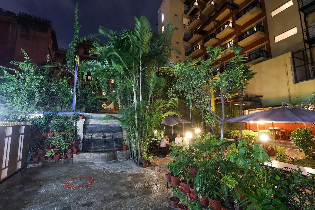 **  Hotel Sekai Katmandou Népal